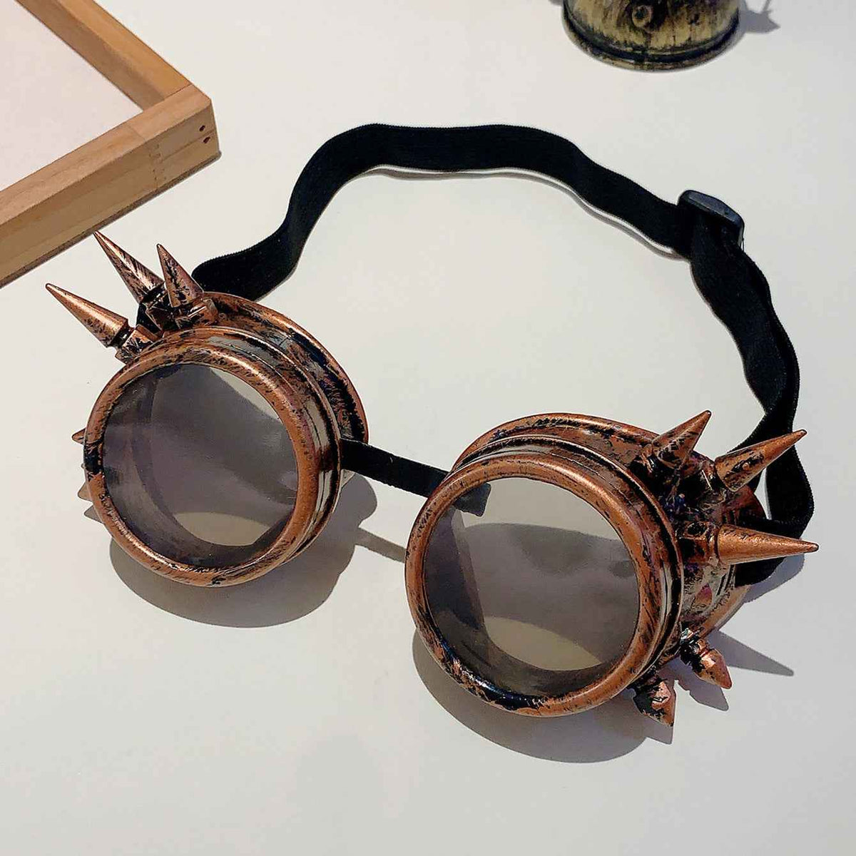 Retro Steampunk Glasses – Halloween Costume & Cosplay Accessory.