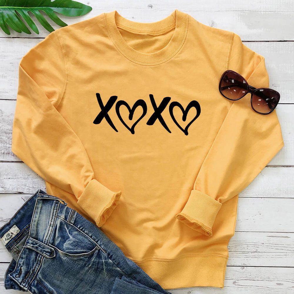 Heart print pattern hoodie