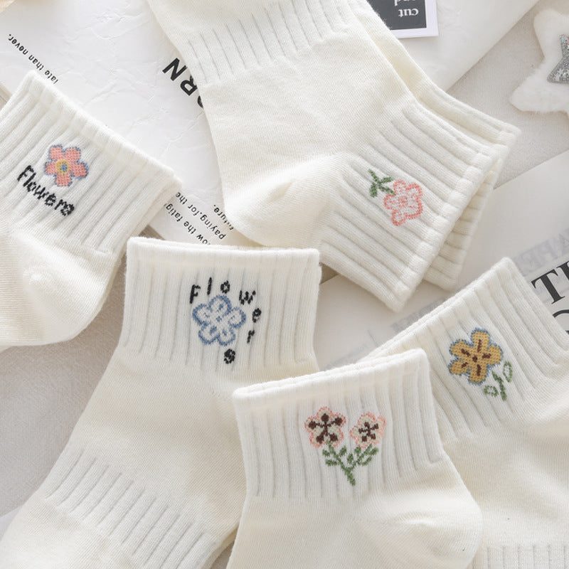 White Floral Ankle Socks