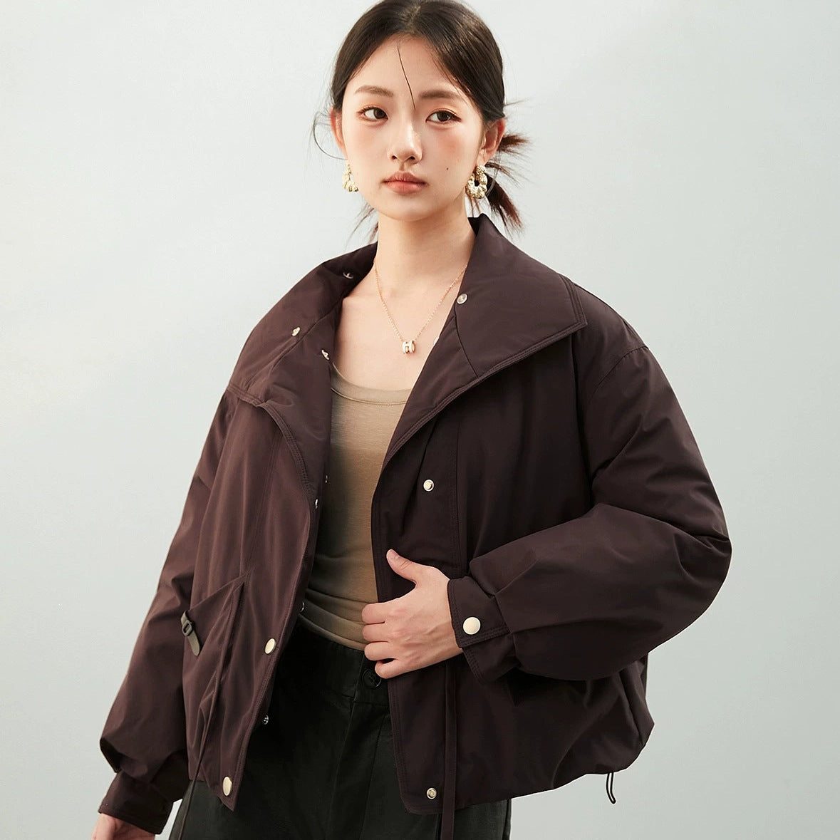 Women's Cropped Workwear Parka with Detachable Large Fur Collar, Thickened Cotton-Filled Windbreaker Coat