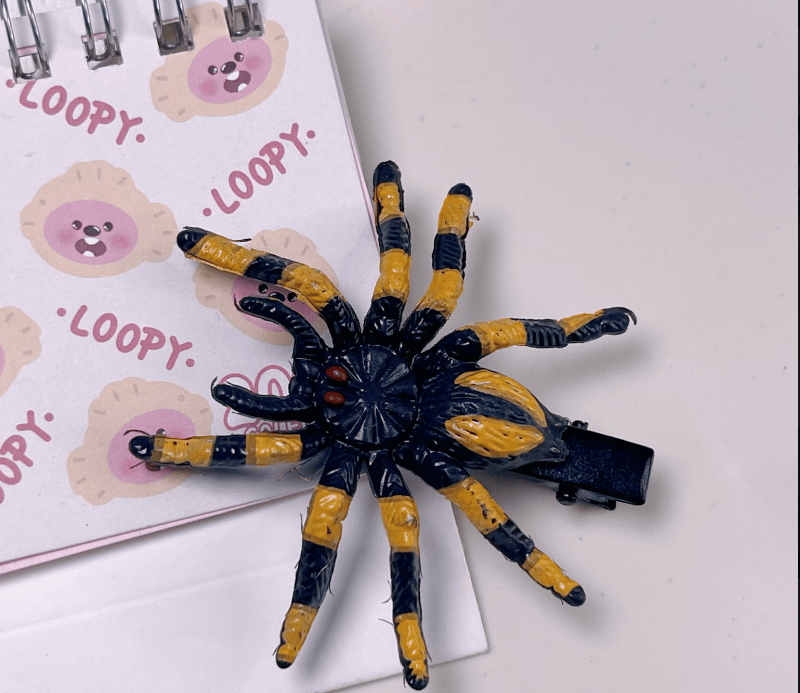 Halloween Fake Spider Duckbill Hair Clip.